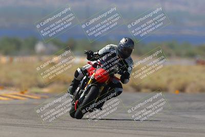 media/Sep-25-2023-Moto Forza (Mon) [[81ffa65e0a]]/B-C Group/Session 3 (Turns 16 and 17 Exit)/